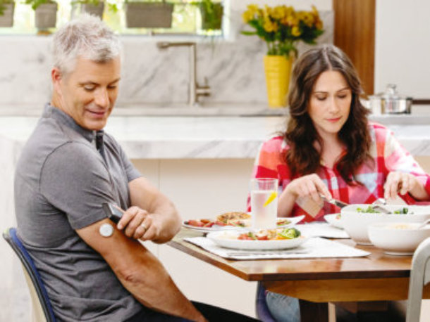 Couple enjoying a healthy meal together